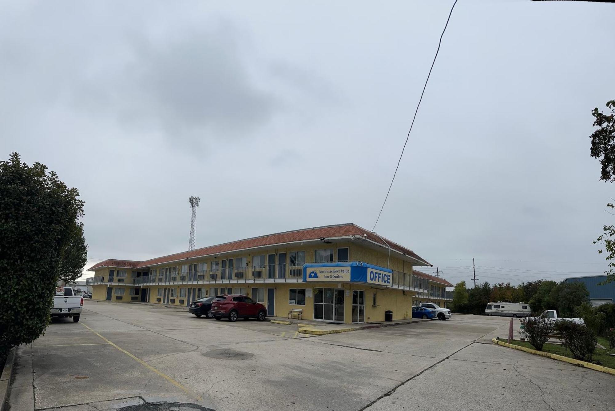 Americas Best Value Inn And Suites Groves Exterior photo