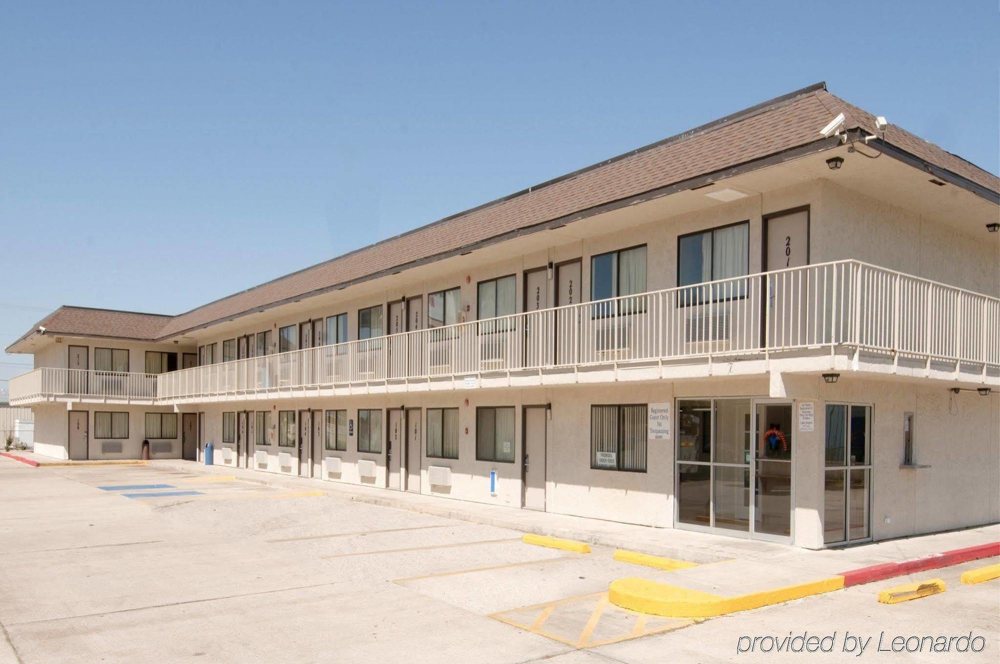 Americas Best Value Inn And Suites Groves Exterior photo